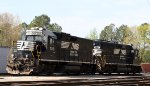 NS 708 & 3012 sit in Glenwood Yard